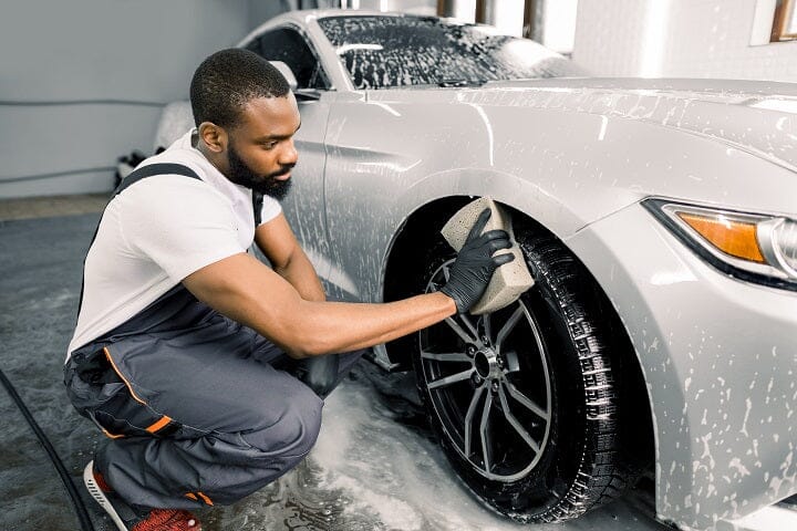 Detail Like a Pro: The Six Components of a Car Detailing Starter Kit
