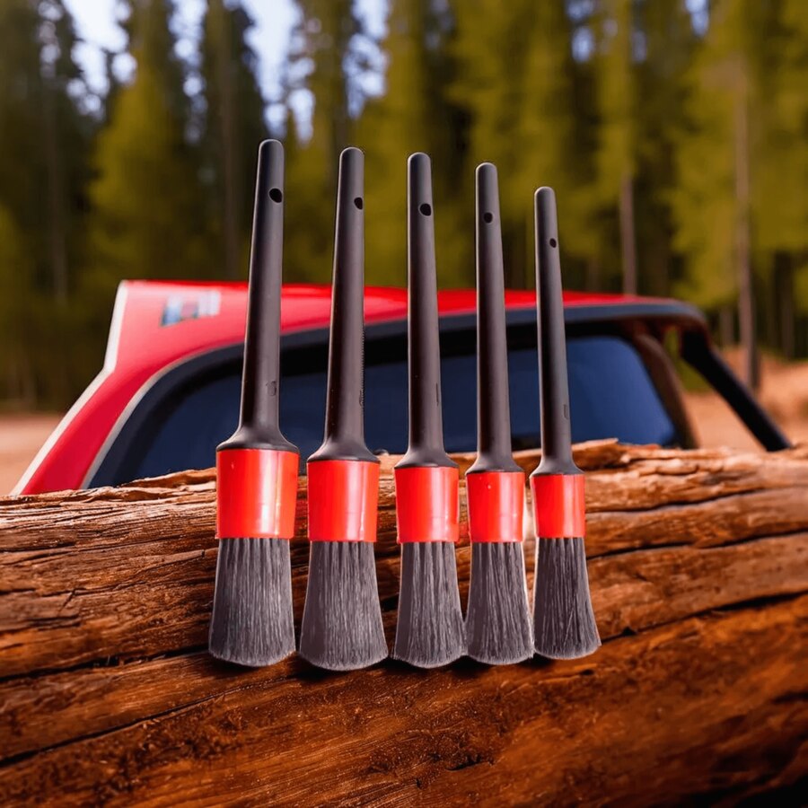 5 PIECE SOFT BRISTLE, WOOD HANDLE WHEEL, LUG NUT, & INTERIOR BRUSH SET